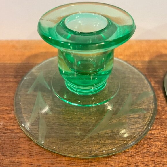 Pair Vintage Green Depression Uranium Glass Candle Stick Holder Etched Leaf Base - Picture 3 of 5